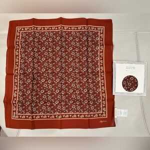 Sezane Foulard/Scarf in Terracotta print